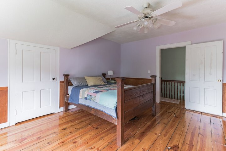 Room 10 of 47