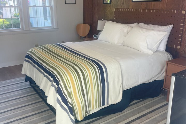 Room 19 of 39