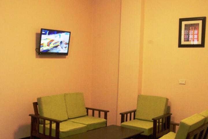 Room 30 of 96