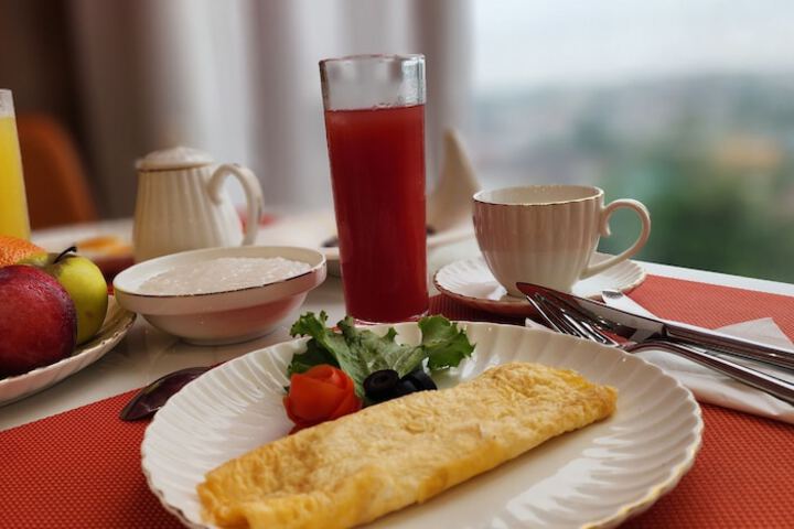 Breakfast/Coffee Service 58 of 62