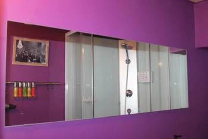 Room 2 of 14