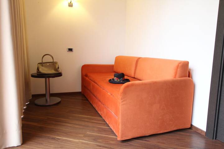 Room 30 of 69