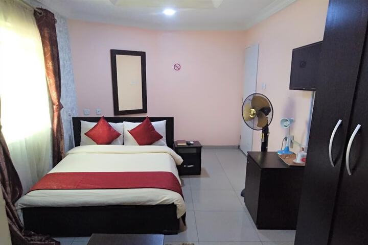 Room 9 of 44