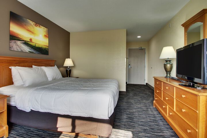 Quadruple Queen Size Bed (3 of 11)