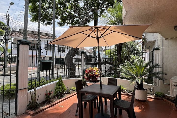 Terrace/Patio 9 of 10
