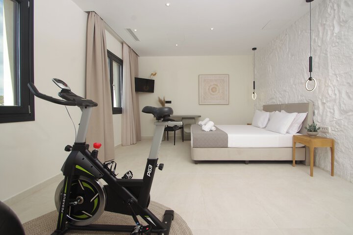 Room 9 of 186