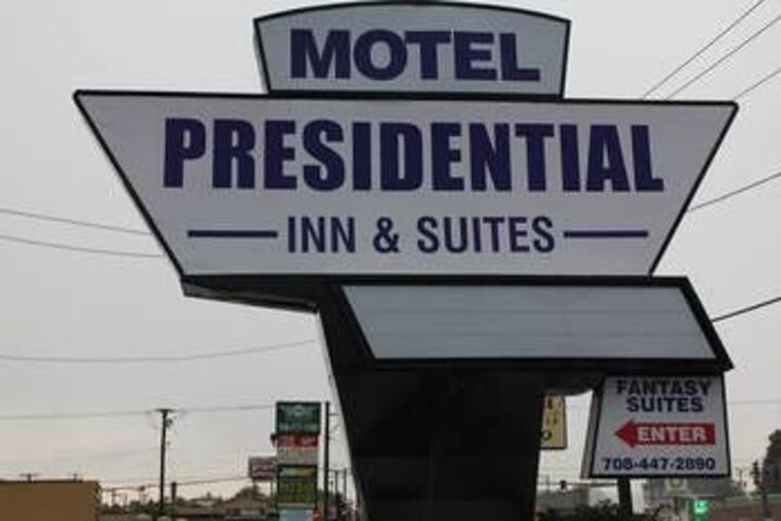 Presidential Inn and Suites
