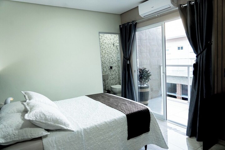 Room 21 of 48