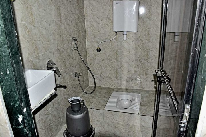 Room 18 of 20