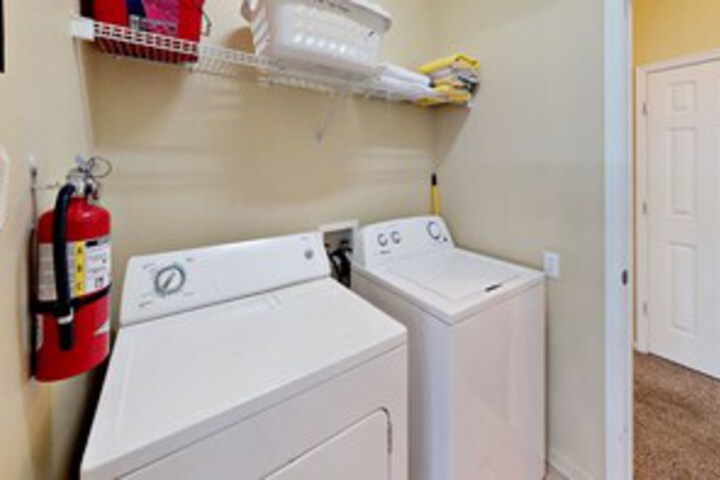 Laundry 10 of 30