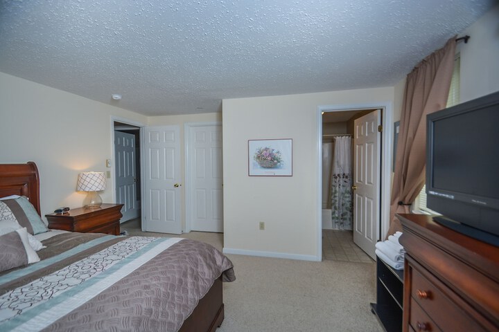 Ski Harbor Townhome #39 in McHenry, MD