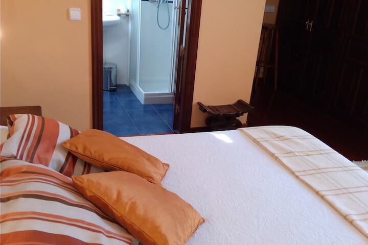 Room 9 of 67