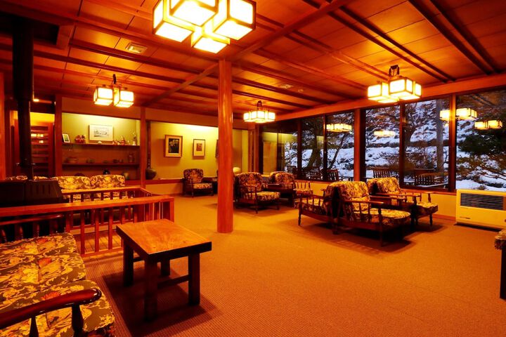 Lobby Entry