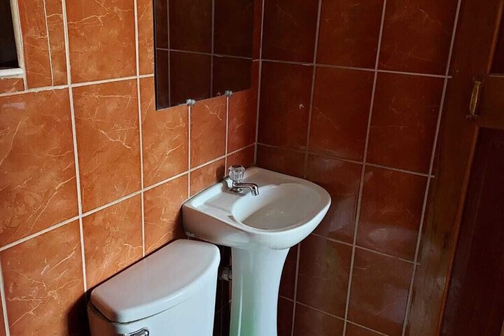 Room 12 of 14