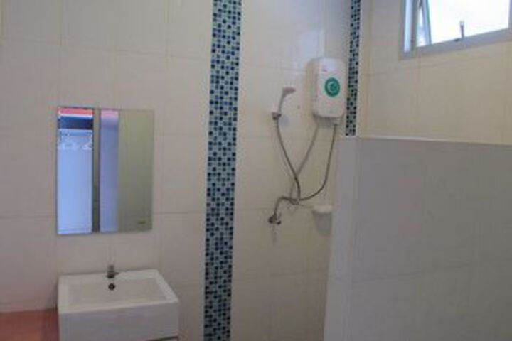 Room 4 of 47