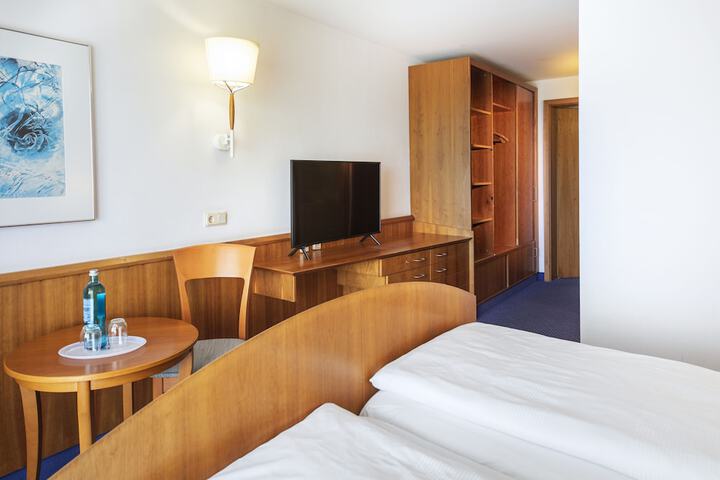 Room 36 of 88