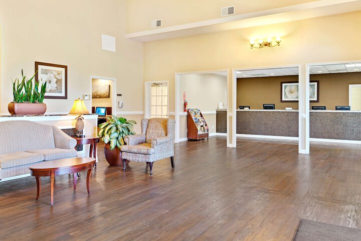 Concierge desk