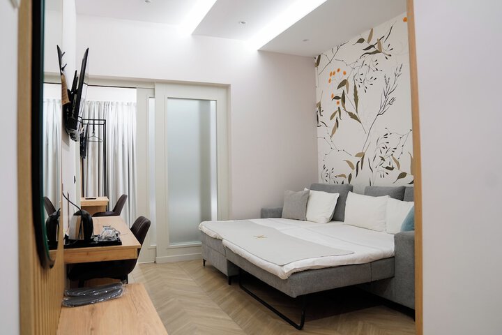 Room 184 of 249