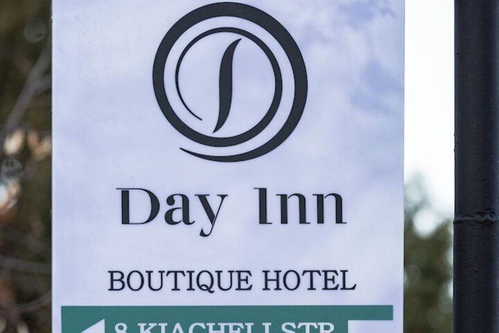 Hotel 160 of 163