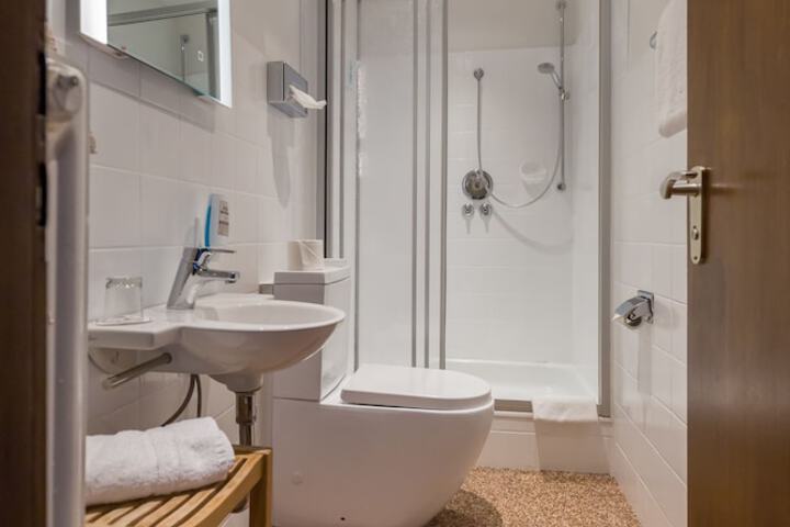 Bath Interior