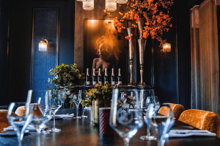 Dining 46 of 65