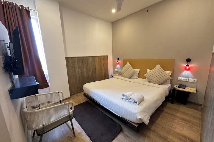 Room 12 of 47