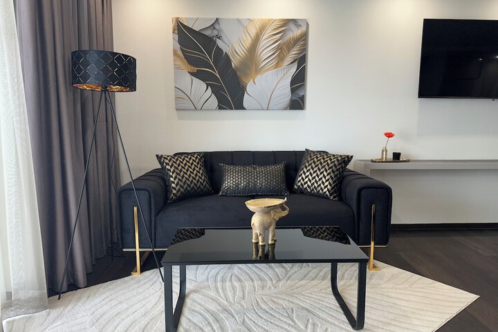 Room 16 of 43