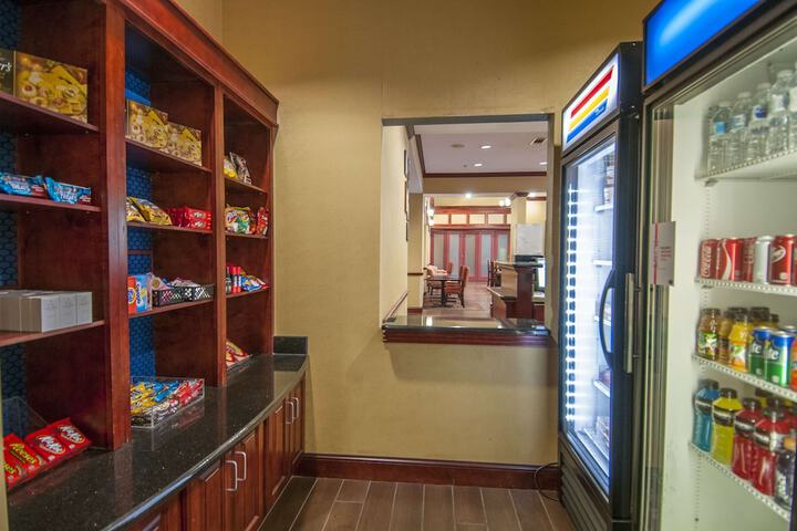 Snack bar