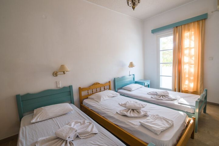 Room 8 of 31