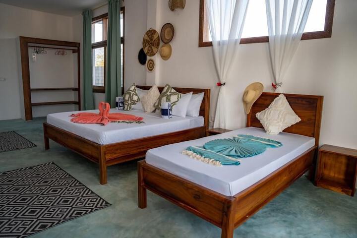 Room 4 of 29