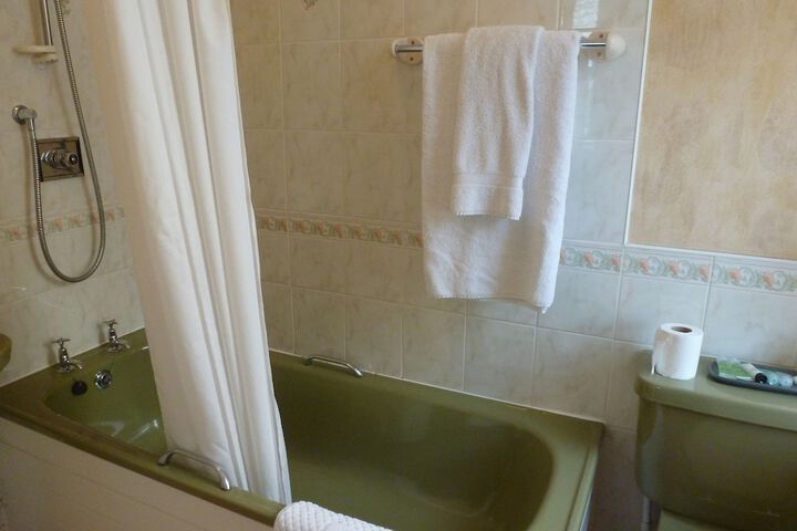 Room 20 of 37