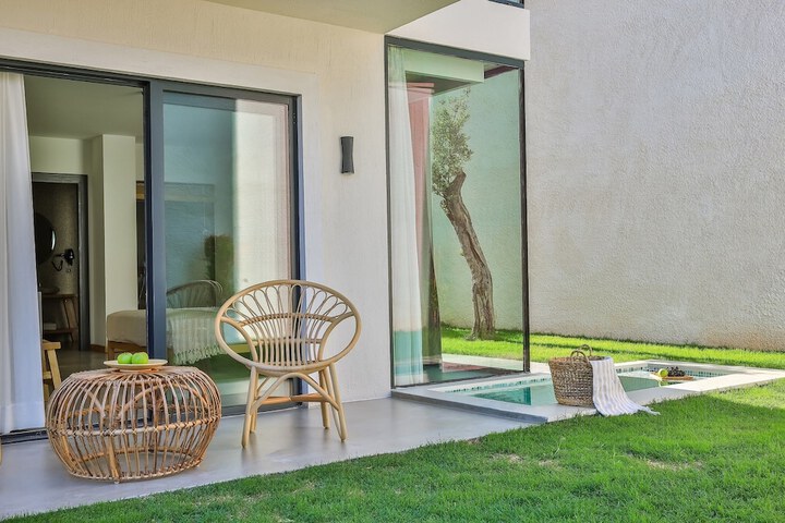 Terrace/Patio 42 of 91