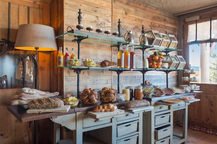 Breakfast/Coffee Service 85 of 115