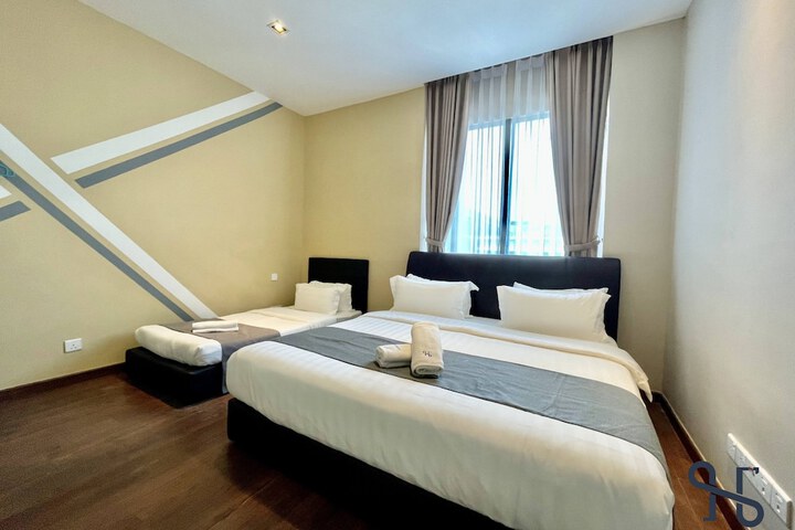 Room 36 of 326