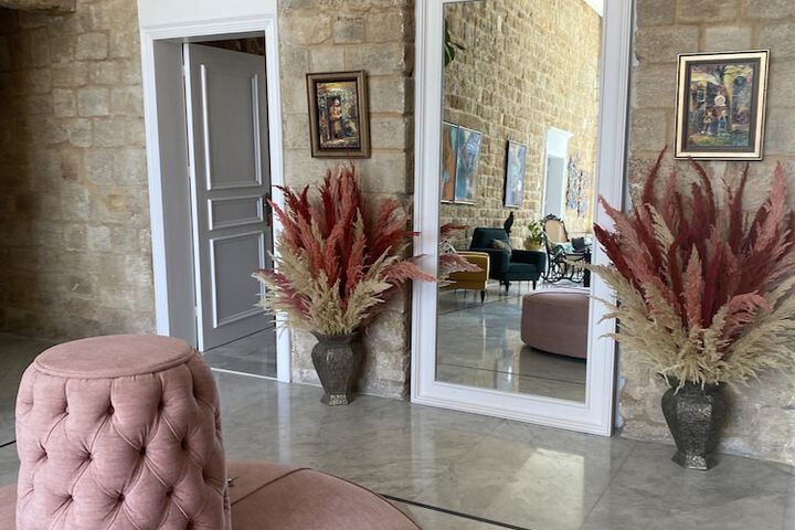 Hotel Interior 15 of 124