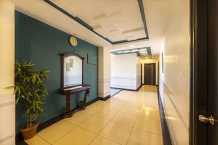 Room 45 of 66