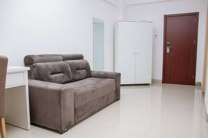 Room 28 of 58
