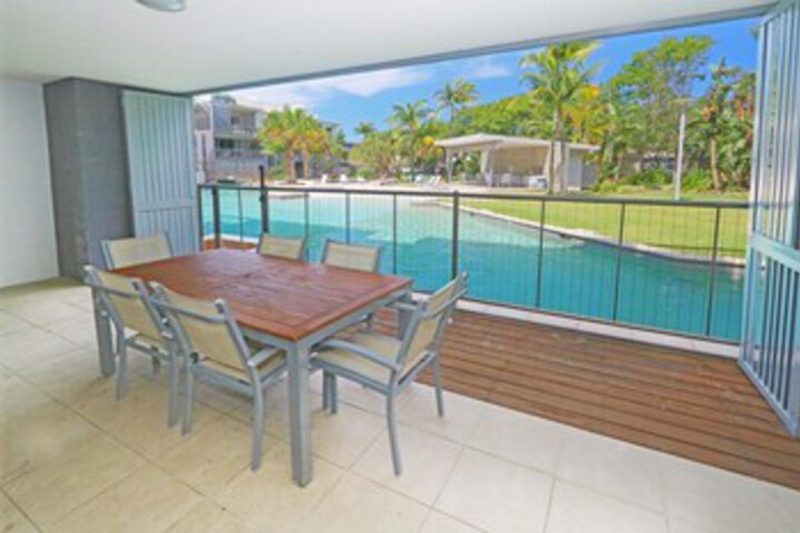 Terrace/Patio 4 of 23