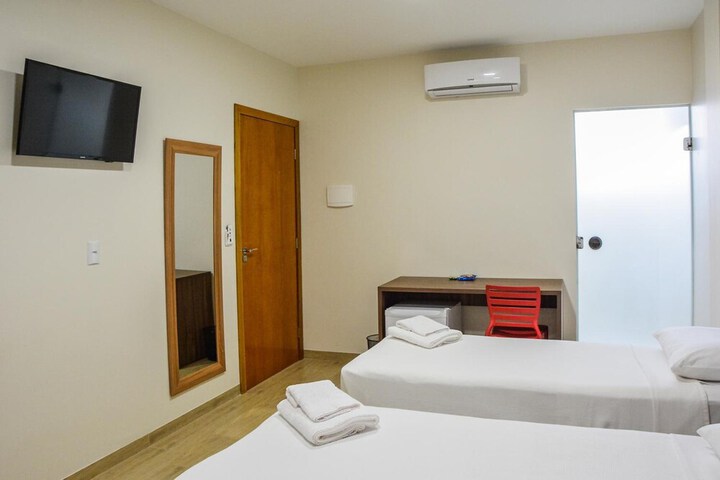 Room 26 of 50