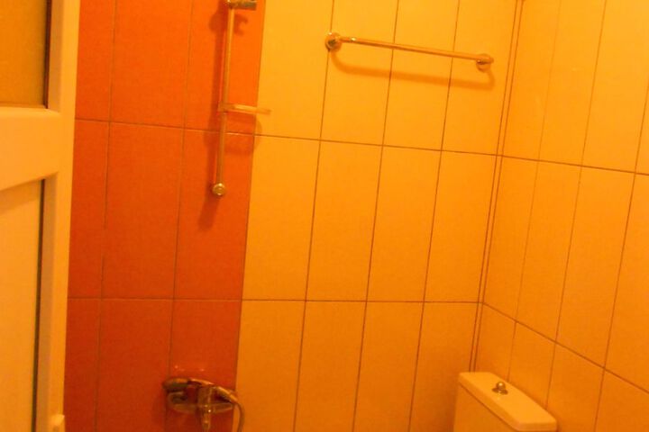 Room 14 of 26