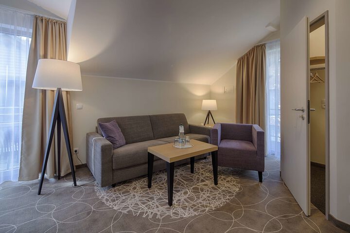 Room 46 of 123