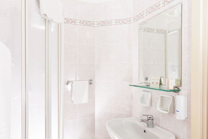 Bath Photo