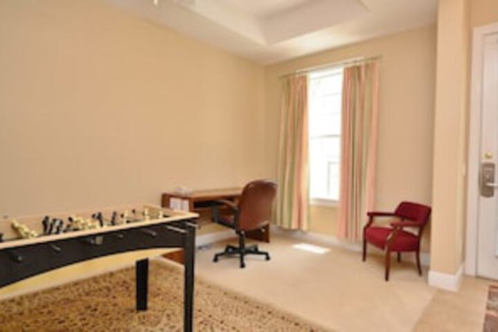 Room 55 of 108