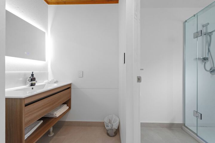 Room 70 of 88