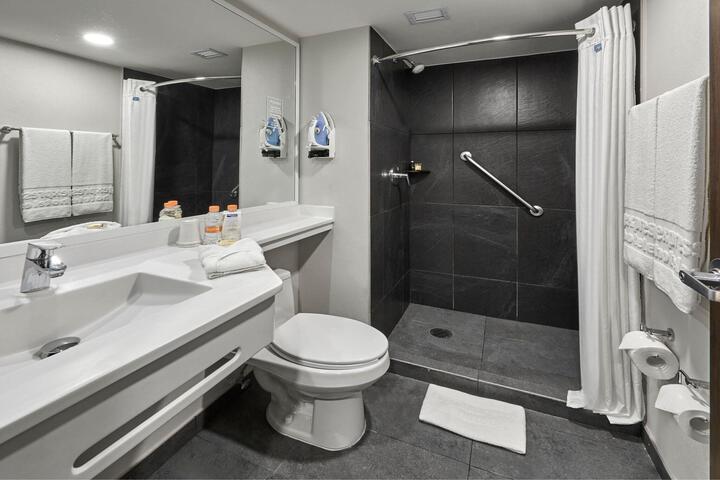 Standard Double Bed (1 of 7)