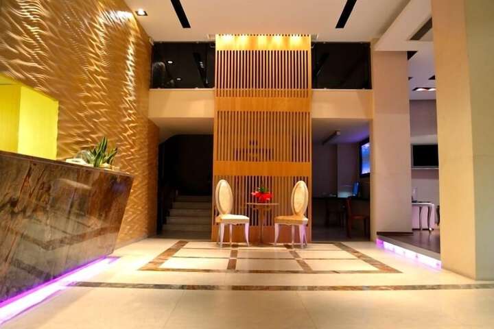 Hotel Interior 6 of 52