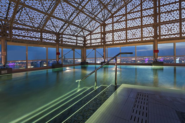 Pool 62 of 180