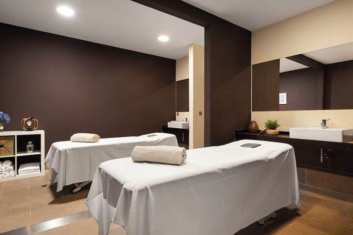 Spa 43 of 51