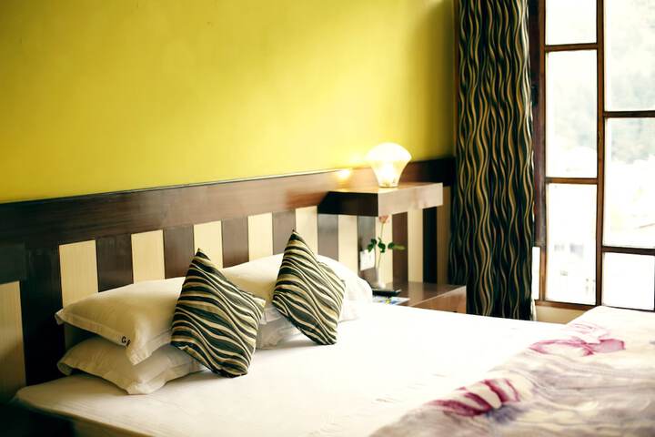 Room 16 of 47