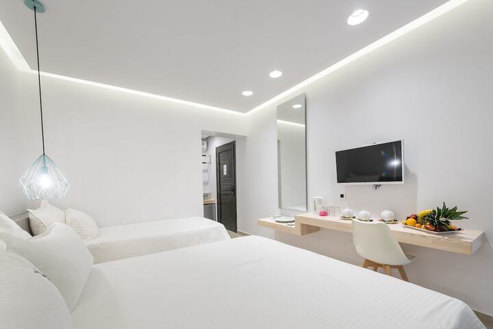Room 5 of 45
